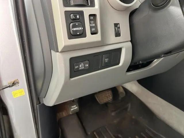 2008 Toyota Tundra SR5 5.7L V8