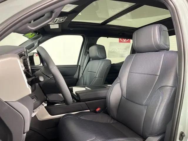2026 Toyota Tundra Platinum Hybrid CrewMax 5.5' Bed
