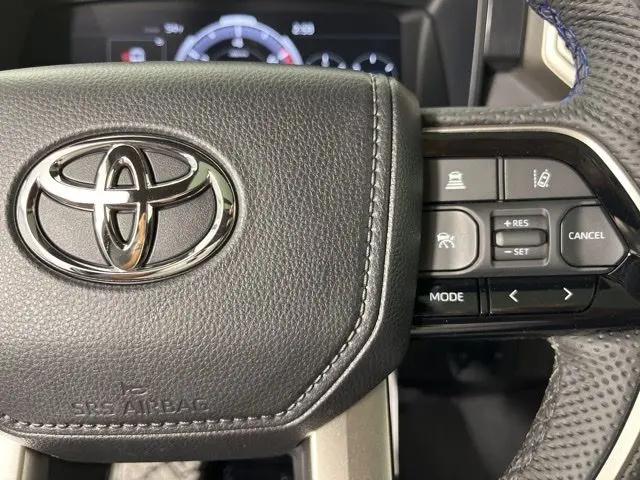 2026 Toyota Tundra Platinum Hybrid CrewMax 5.5' Bed
