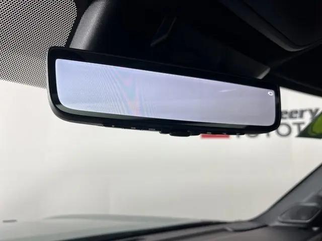 2026 Toyota Tundra Platinum Hybrid CrewMax 5.5' Bed
