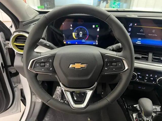 2026 Chevrolet Trax FWD LT