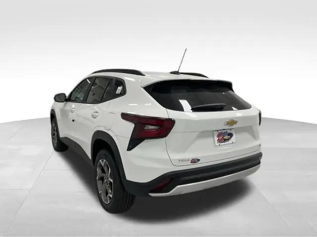 2026 Chevrolet Trax FWD LT