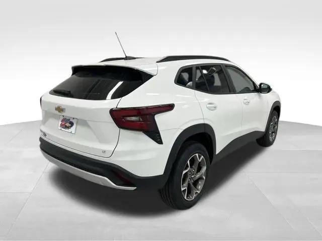 2026 Chevrolet Trax FWD LT