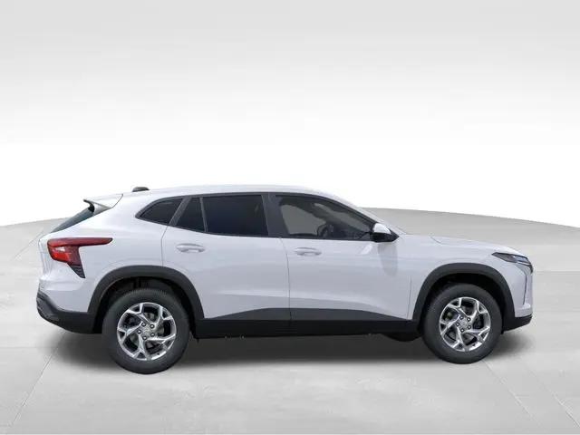 2026 Chevrolet Trax FWD LS