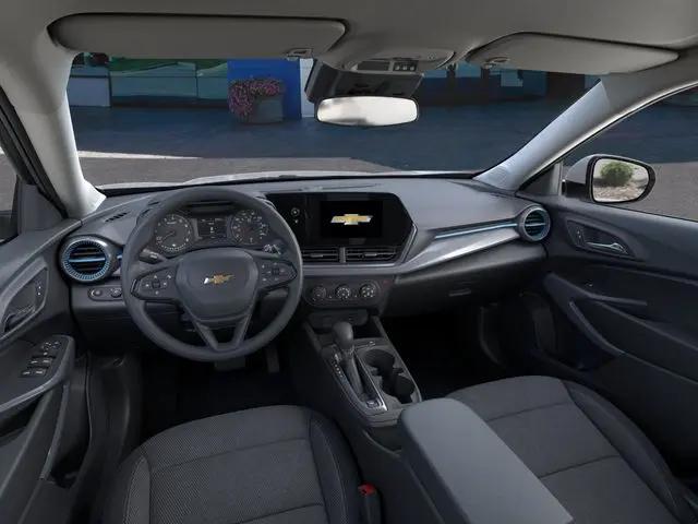 2026 Chevrolet Trax FWD LS