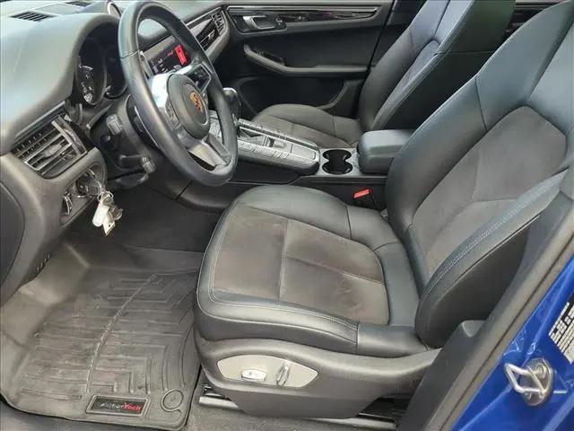 2020 Porsche Macan Macan