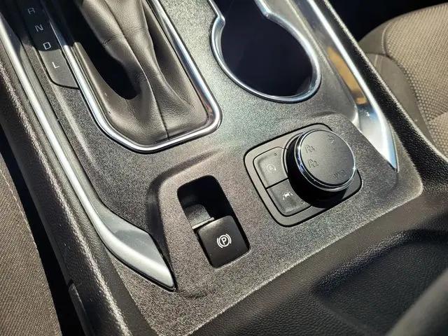 2023 Chevrolet Traverse AWD LT Cloth