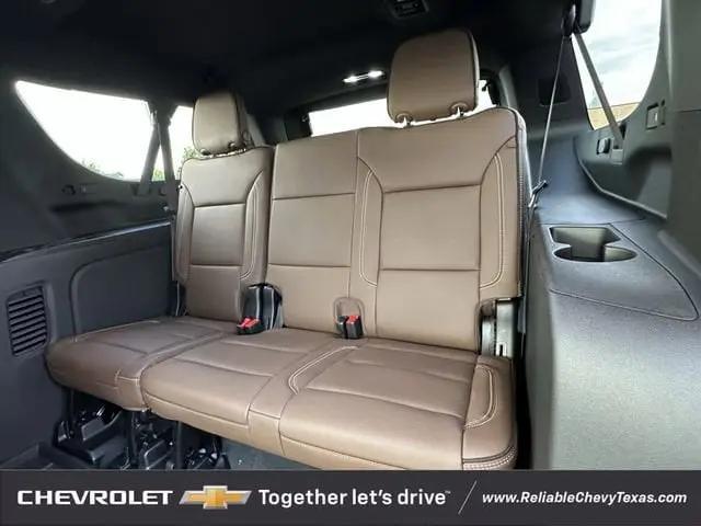 2026 Chevrolet Suburban High Country, RWD