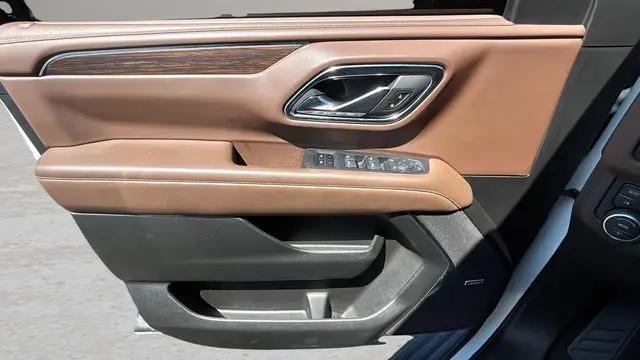 2024 Chevrolet Suburban 4WD High Country