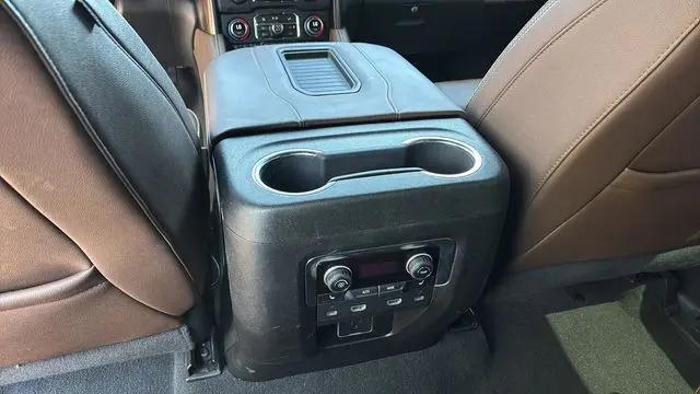2024 Chevrolet Suburban 4WD High Country