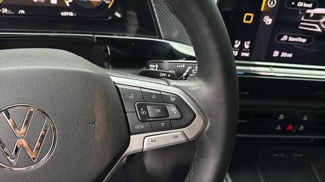 2024 Volkswagen Atlas Cross Sport 2.0T SEL Premium R-Line