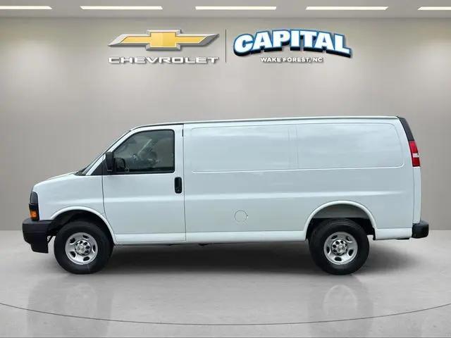 2026 Chevrolet Express Cargo Van 2500 Regular Wheelbase, WT, RWD