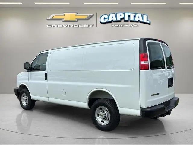 2026 Chevrolet Express Cargo Van 2500 Regular Wheelbase, WT, RWD