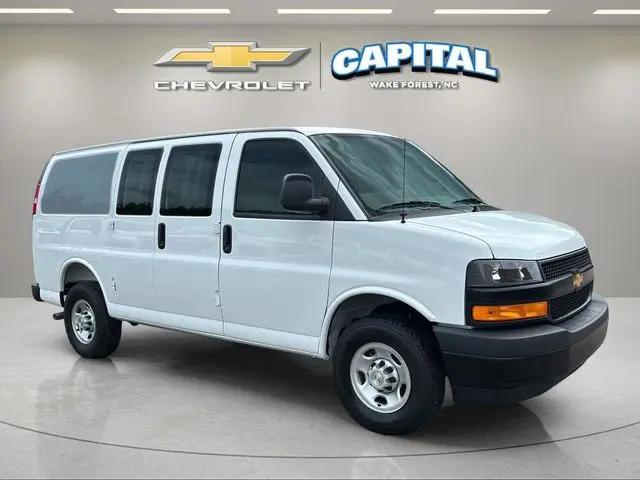2026 Chevrolet Express Cargo Van 2500 Regular Wheelbase, WT, RWD