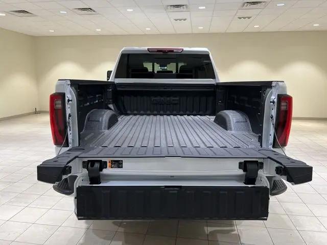 2026 GMC Sierra 2500HD Crew Cab, Standard Bed, Denali Ultimate, 4WD