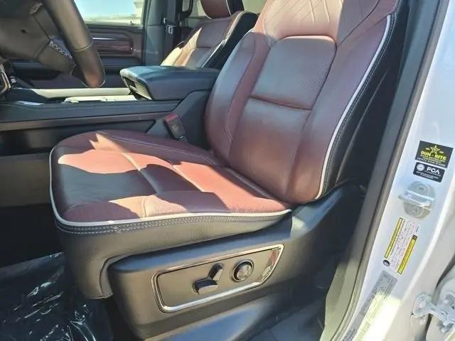 2025 Ram 1500 Limited Crew Cab 4x4 5'7" Box