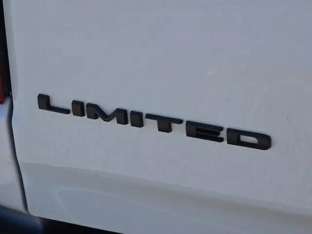 2025 Ram 1500 Limited Crew Cab 4x4 5'7" Box