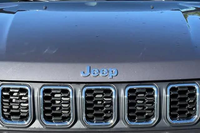 2024 Jeep Compass Latitude 4x4