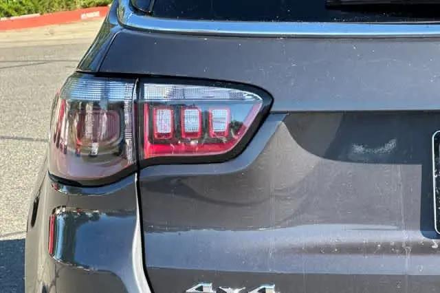 2024 Jeep Compass Latitude 4x4