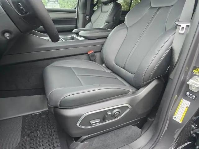 2026 Jeep Grand Wagoneer Limited Reserve 4x4