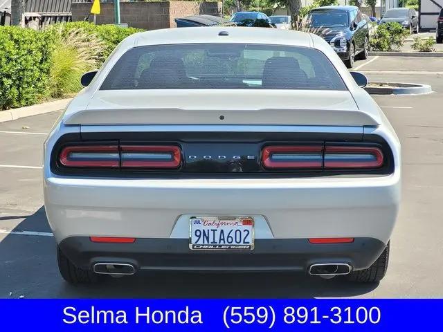 2019 Dodge Challenger SXT
