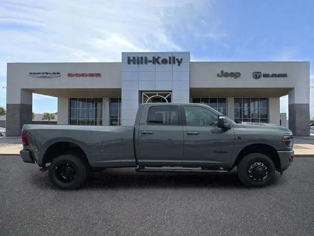 2026 Ram 3500 Laramie Crew Cab 4x4 8' Box