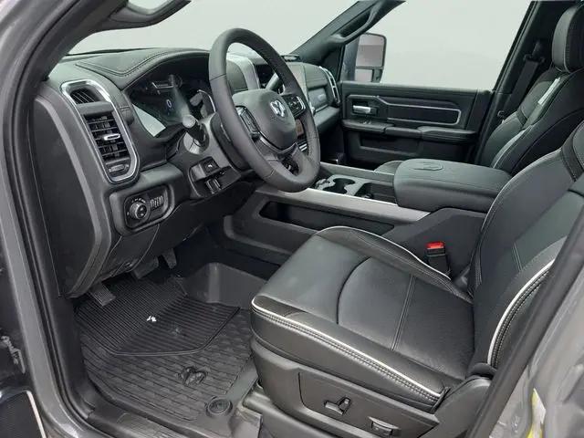 2026 Ram 3500 Laramie Crew Cab 4x4 8' Box