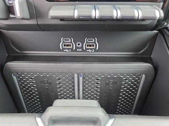 2026 Ram 3500 Laramie Crew Cab 4x4 8' Box