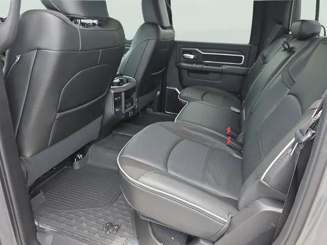 2026 Ram 3500 Laramie Crew Cab 4x4 8' Box