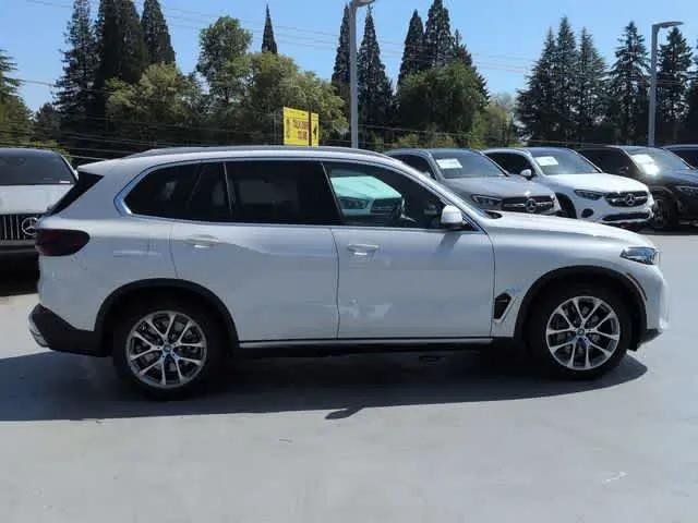 2024 BMW X5 xDrive50e