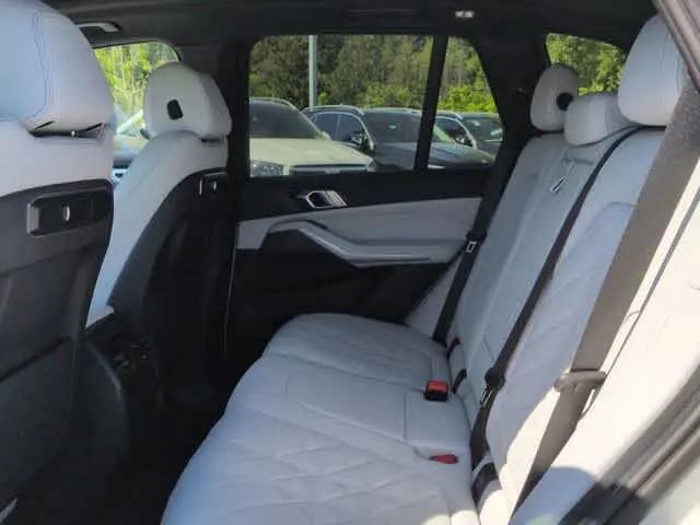 2024 BMW X5 xDrive50e