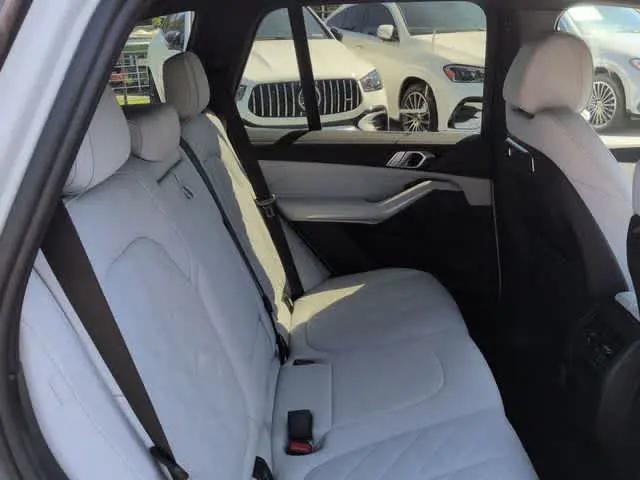 2024 BMW X5 xDrive50e