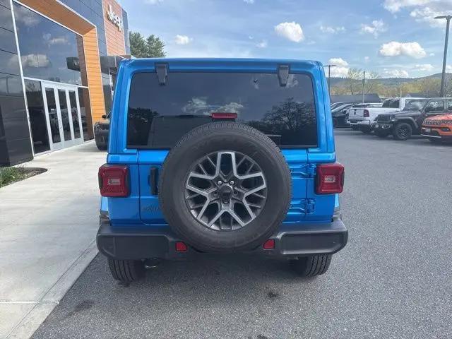 2026 Jeep Wrangler 4-Door Sahara 4x4