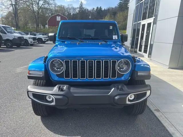 2026 Jeep Wrangler 4-Door Sahara 4x4
