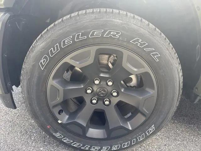2026 Ram 1500 Big Horn Crew Cab 4x4 5'7" Box