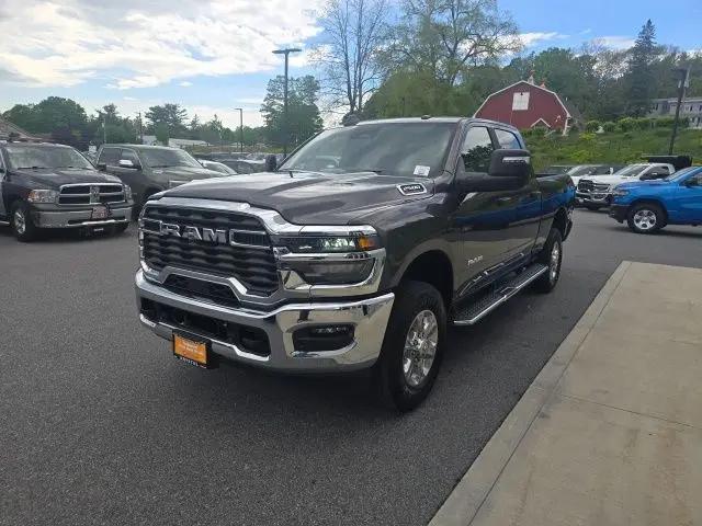 2025 Ram 2500 Big Horn Crew Cab 4x4 6'4" Box