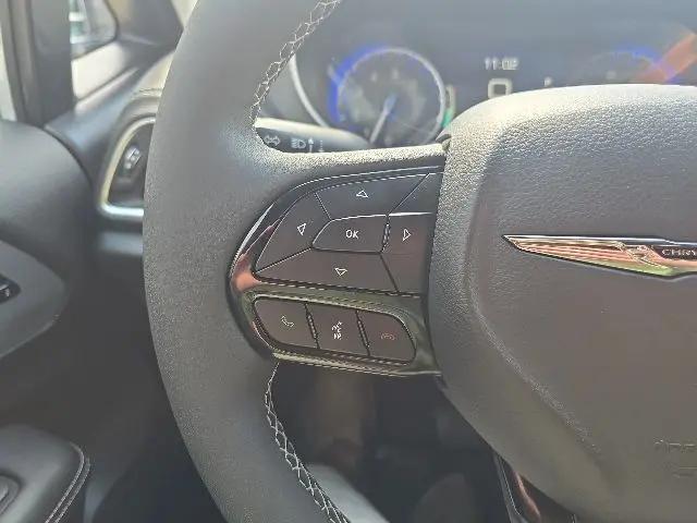 2026 Chrysler Pacifica Limited AWD