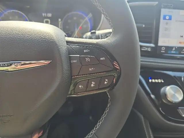 2026 Chrysler Pacifica Limited AWD