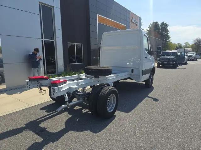 2023 Mercedes-Benz Sprinter 3500XD Chassis Standard Roof 4-Cyl Diesel HO