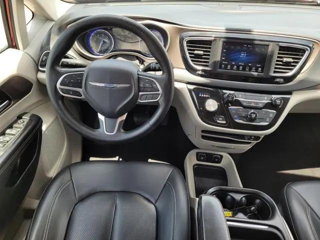 2020 Chrysler Voyager LXI