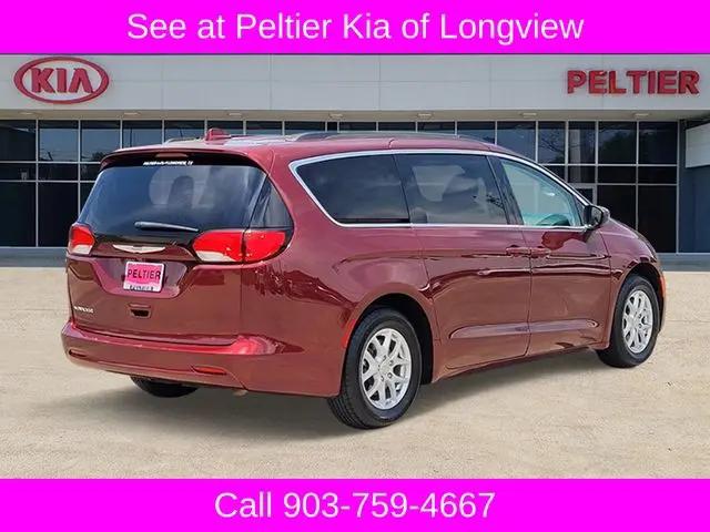 2020 Chrysler Voyager LXI