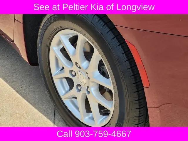 2020 Chrysler Voyager LXI