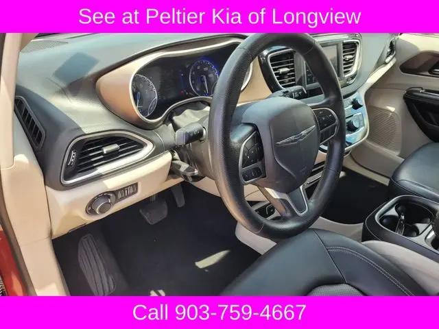 2020 Chrysler Voyager LXI