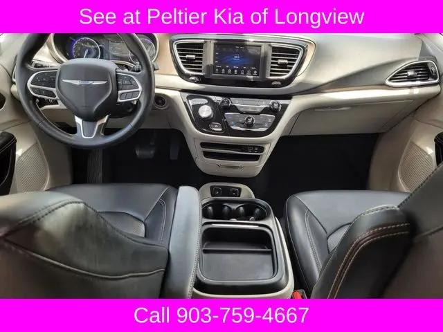 2020 Chrysler Voyager LXI