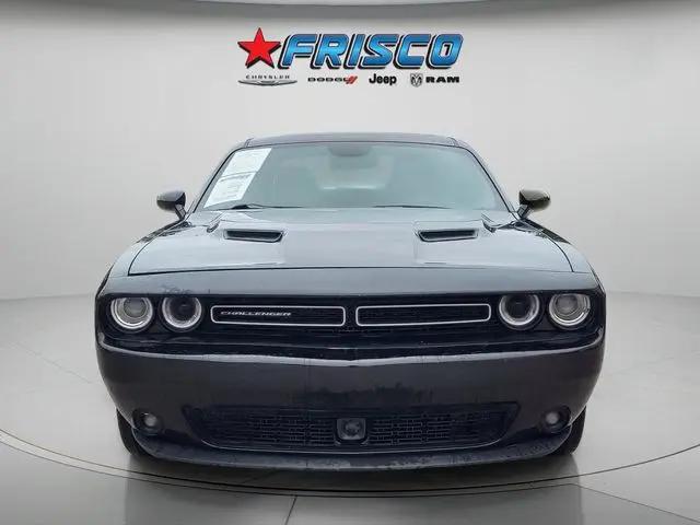 2016 Dodge Challenger SXT Plus