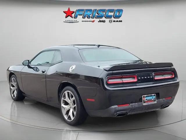 2016 Dodge Challenger SXT Plus