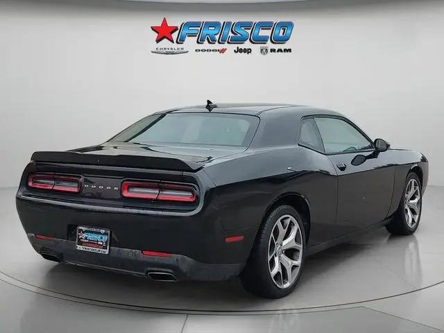 2016 Dodge Challenger SXT Plus