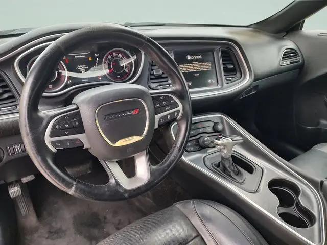 2016 Dodge Challenger SXT Plus