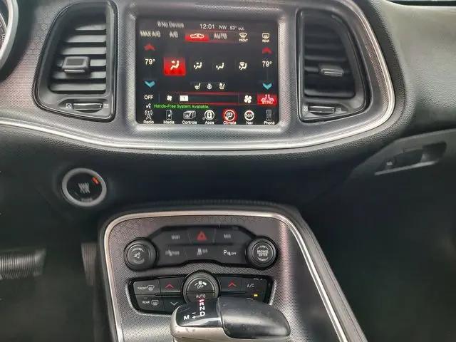 2016 Dodge Challenger SXT Plus