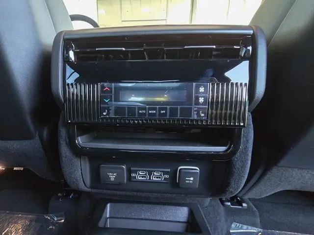 2026 Jeep Grand Wagoneer Limited Reserve 4x4